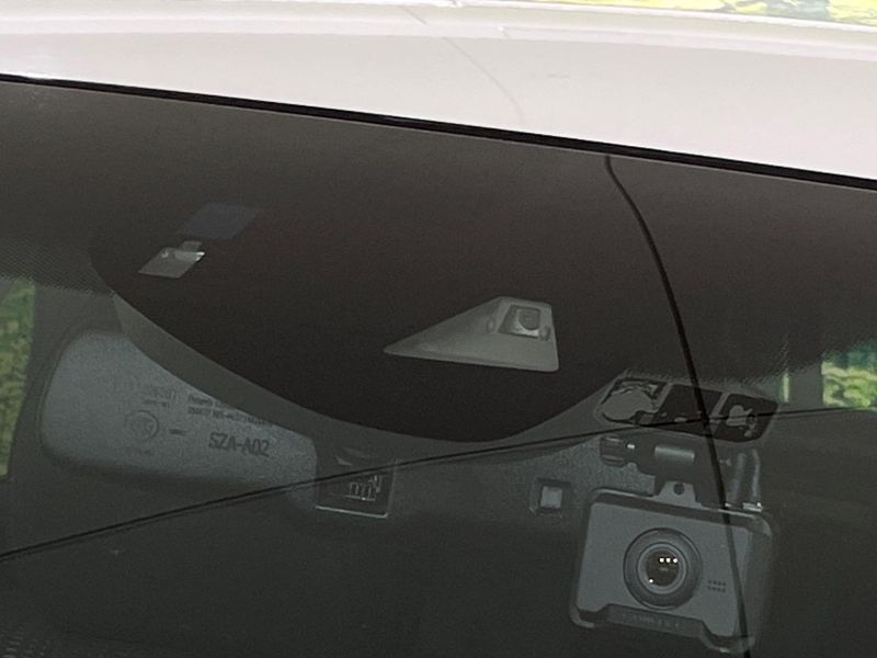 2017 Honda Vezel DAA-RU3 (UW-6a9e2ce69ea80)[7]