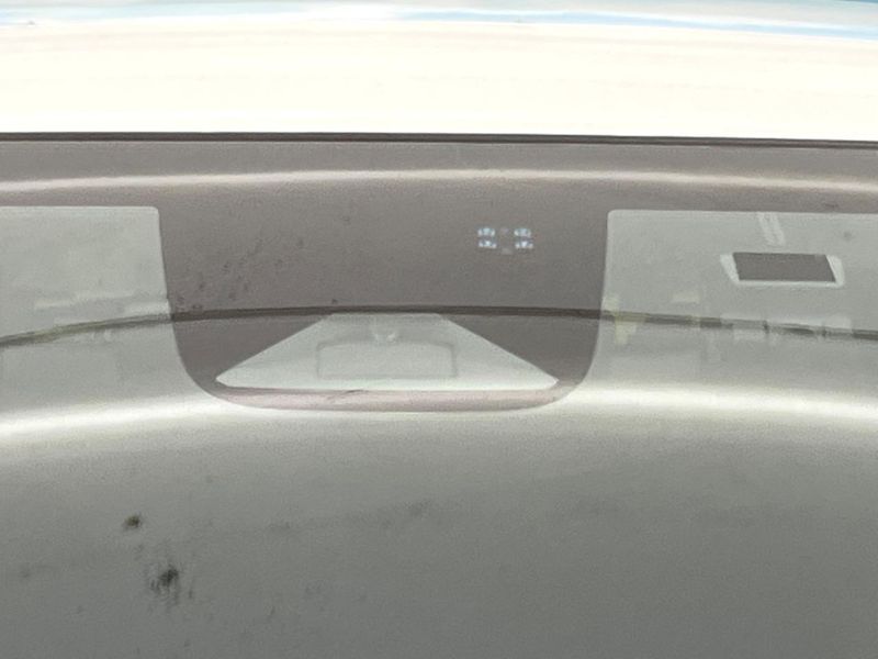 2021 Honda Vezel 6AA-RV5 (UW-6a9e2cec8314f)[14]