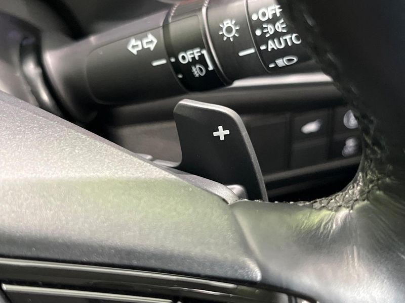 2022 Honda Vezel 6AA-RV5 (UW-6a9e2cf02d423)[23]