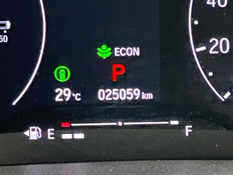 2023 Honda Vezel 6AA-RV5 (UW-6a9e2cf2132db)[2]