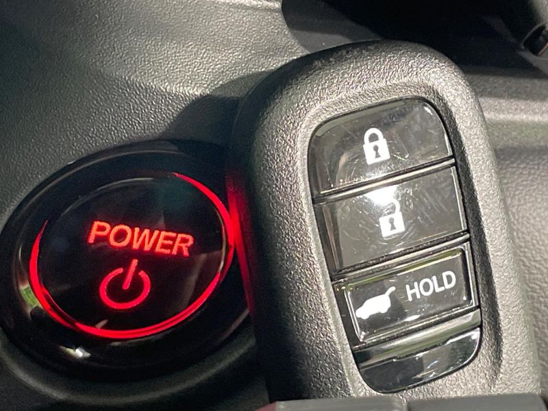 2024 Honda Vezel 6AA-RV5 (UW-6a9e2cf4a3575)[25]