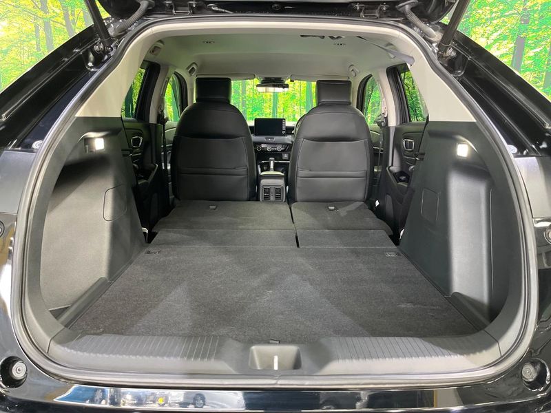 2024 Honda Vezel 6AA-RV6 (UW-6a9e2cf9abe65)[11]