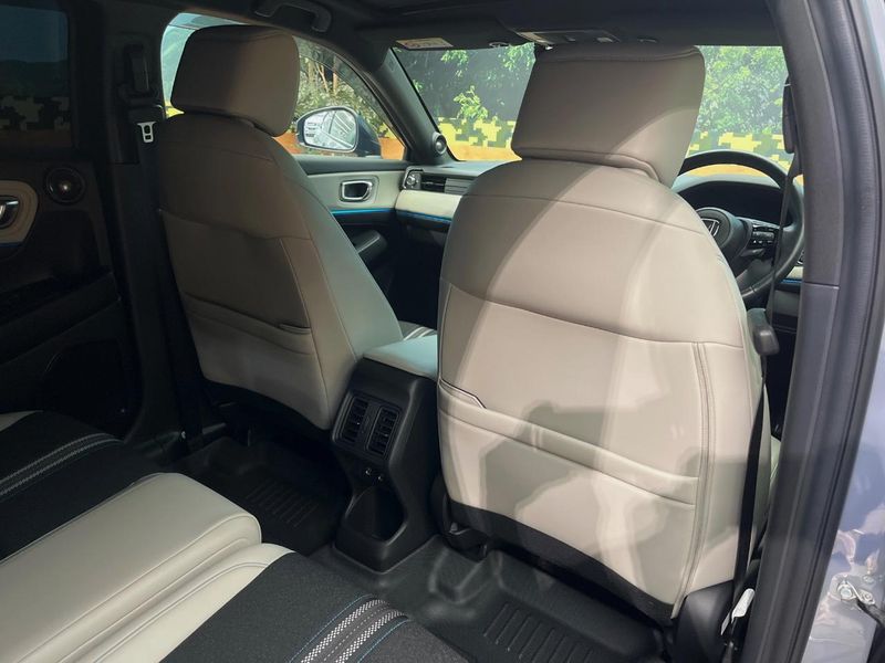 2024 Honda Vezel 6AA-RV6 (UW-6a9e2cf9d15f8)[18]
