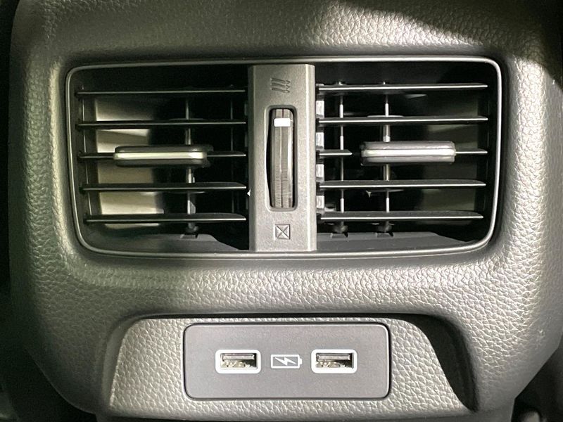 2022 Honda ZR-V 6AA-RZ4 (UW-6a9e2cfb1973d)[29]