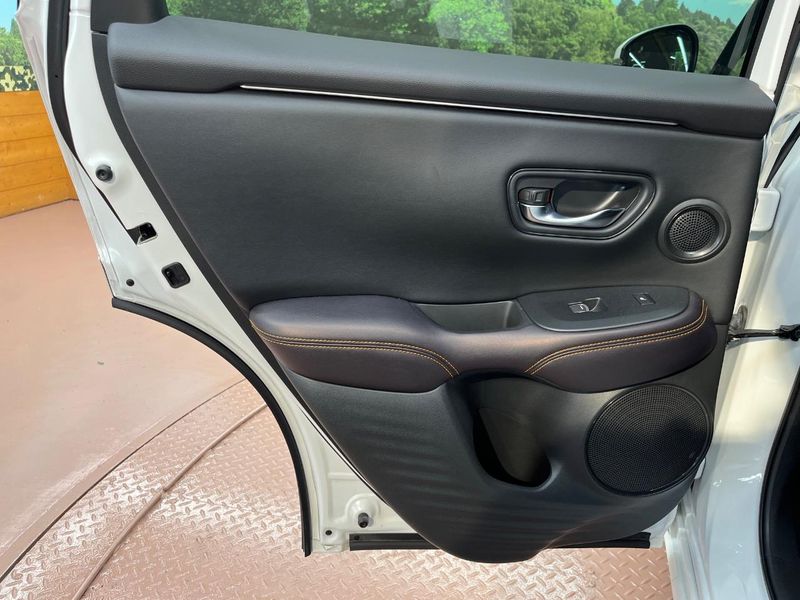 2024 Honda ZR-V 6AA-RZ6 (UW-6a9e2cfe9be36)[5]