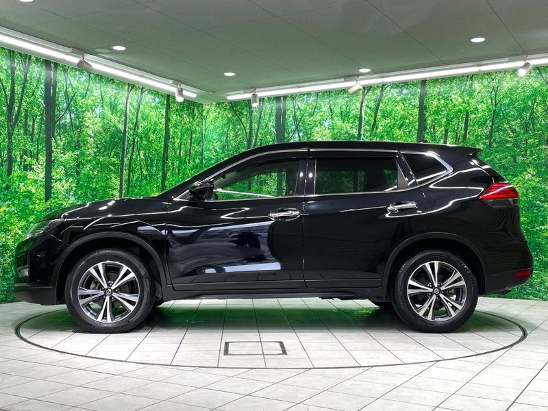 2018 Nissan X-Trail DBA-T32 (UW-6a9e2d1837a72)[6]