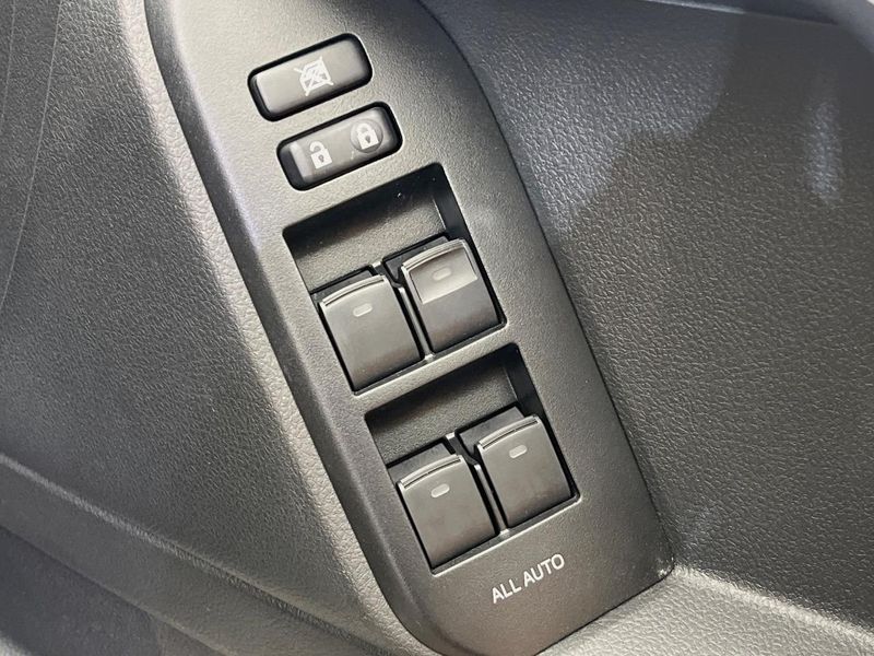 2021 Toyota Land Cruiser Prado 3BA-TRJ150W (UW-6a9e2d1ee7e96)[16]