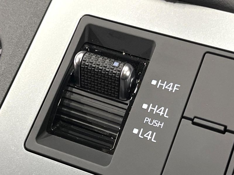 2025 Toyota Land Cruiser 250 3BA-TRJ250W (UW-6a9e2d2c248d1)[29]