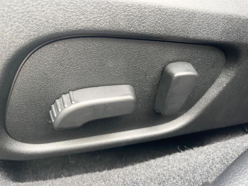 2017 Subaru WRX S4 DBA-VAG (UW-6a9e2d32b015d)[28]