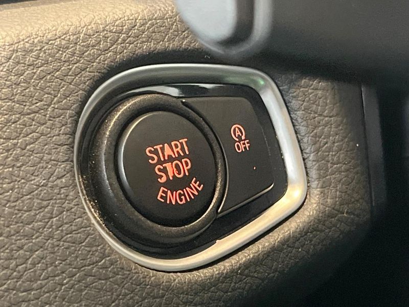 2018 BMW 2 Series DBA-2A15 (UW-6a9e2d464e4f7)[26]