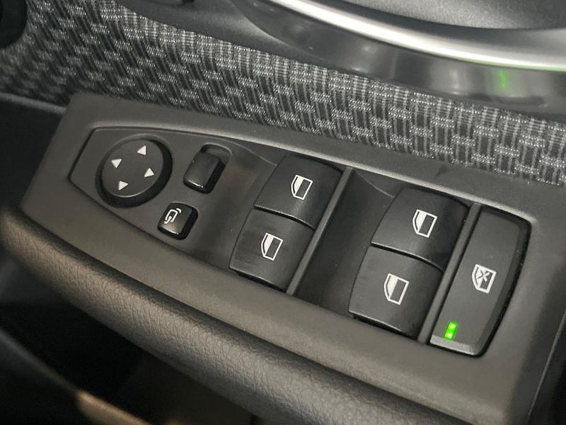 2018 BMW 2 Series DBA-2A15 (UW-6a9e2d464e4f7)[20]