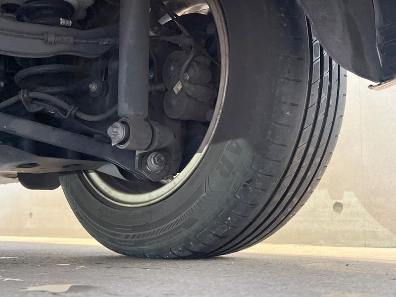 2018 BMW 2 Series DBA-2A15 (UW-6a9e2d464e4f7)[15]