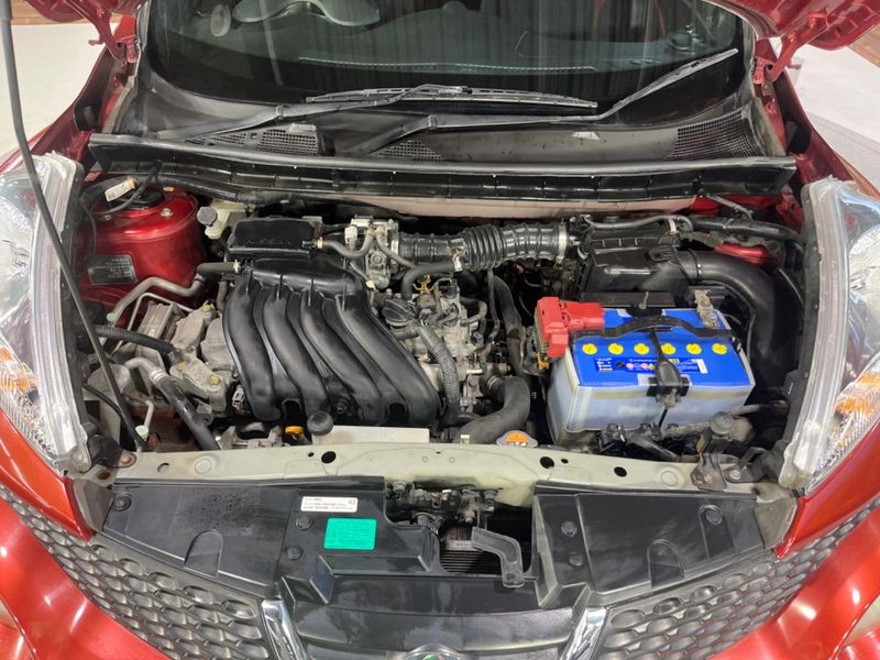 2014 Nissan JUKE DBA-YF15 (UW-6a9e2d5907d7d)[4]