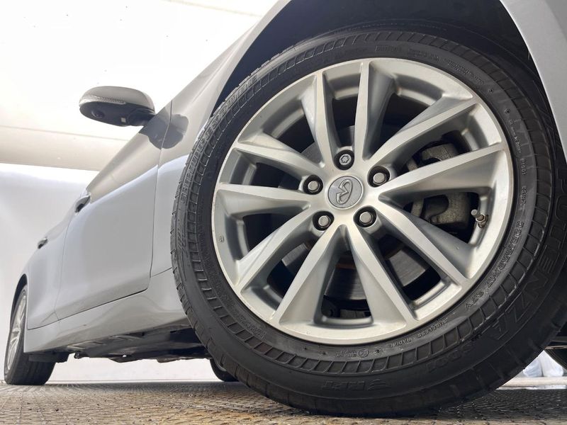 2015 Nissan Skyline DBA-YV37 (UW-6a9e2d618b6f7)[10]