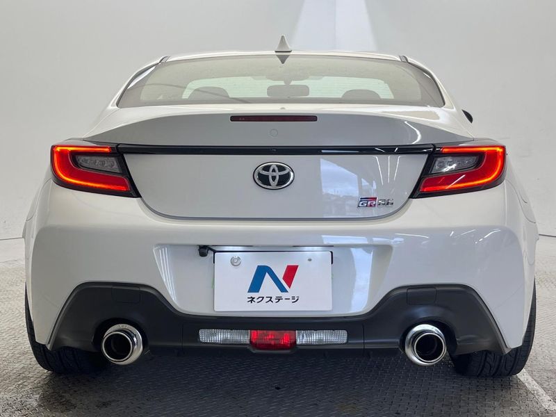 2022 Toyota GR86 3BA-ZN8 (UW-6a9e2d6de4ffc)[15]