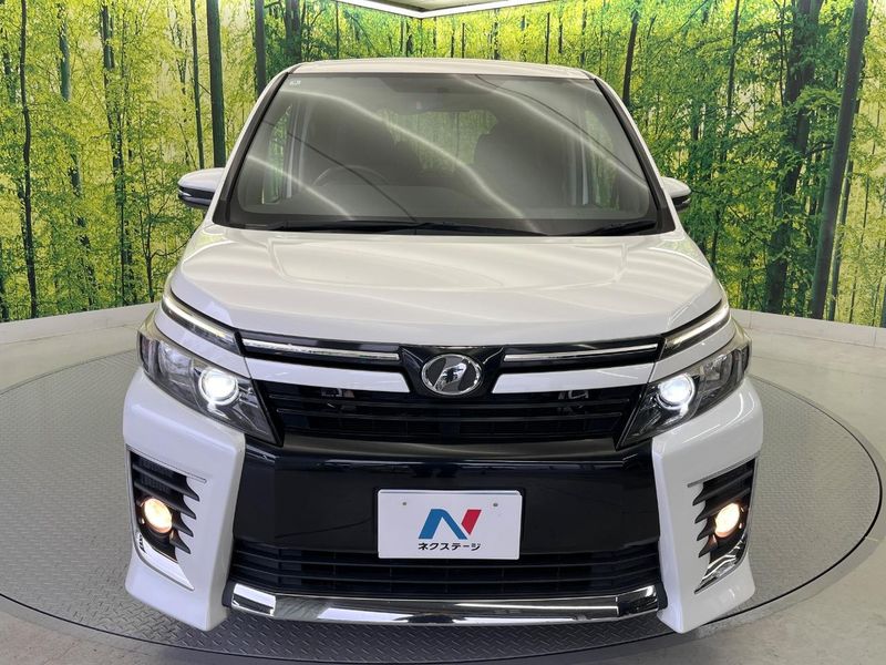 2014 Toyota Voxy DBA-ZRR80W (UW-6a9e2d7174671)[13]