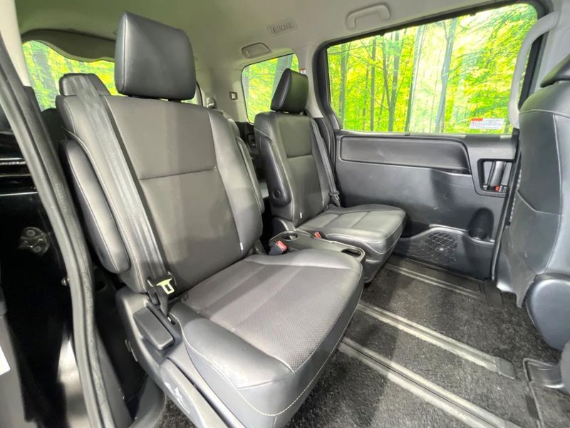 2015 Toyota Esquire DBA-ZRR80G (UW-6a9e2d72da878)[24]