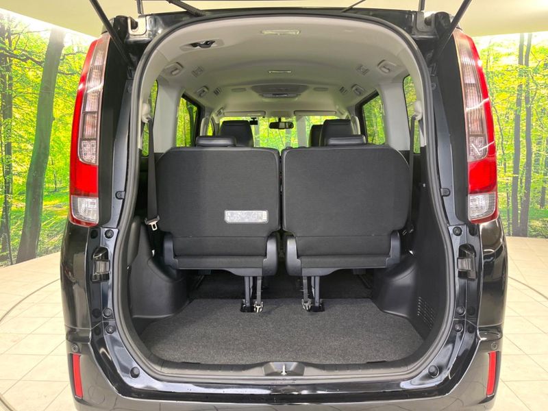 2015 Toyota Esquire DBA-ZRR80G (UW-6a9e2d72da878)[20]