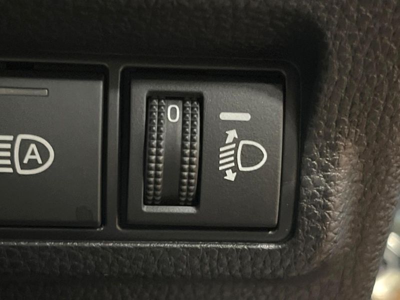 2026 Toyota Corolla Cross 6AA-ZVG13 (UW-6a9e2d91d74c9)[23]