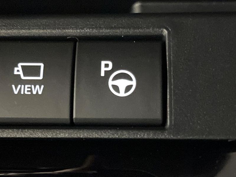 2026 Toyota Corolla Cross 6AA-ZVG13 (UW-6a9e2d91d74c9)[16]