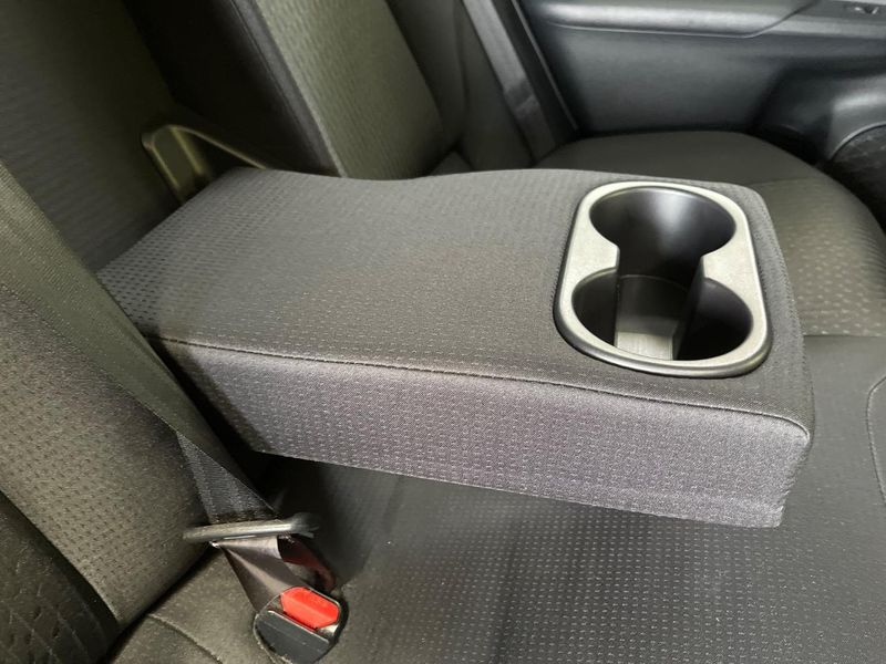 2016 Toyota Prius DAA-ZVW50 (UW-6a9e2d9e9cbb2)[17]