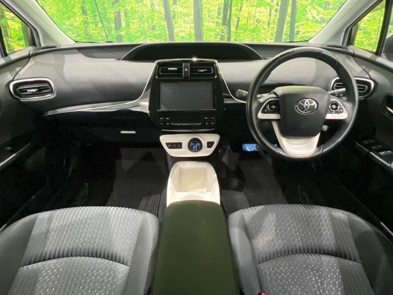 2017 Toyota Prius DAA-ZVW51 (UW-6a9e2da1deced)[14]