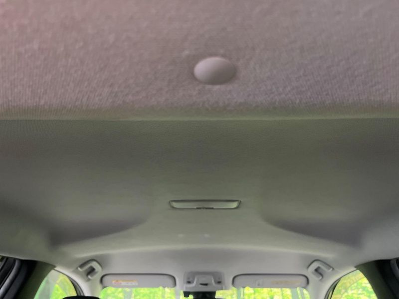 2017 Toyota Prius DAA-ZVW51 (UW-6a9e2da1deced)[13]