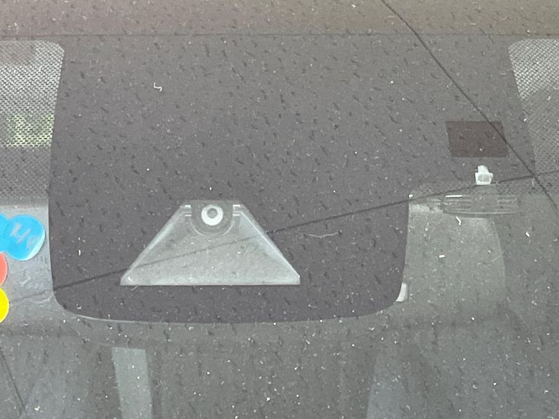 2019 Toyota Prius DAA-ZVW51 (UW-6a9e2da3149c0)[12]