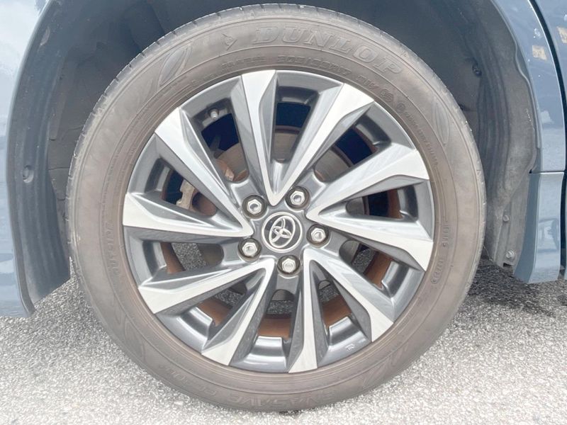 2023 Toyota Voxy 6AA-ZWR90W (UW-6a9e2dbf47cd4)[21]