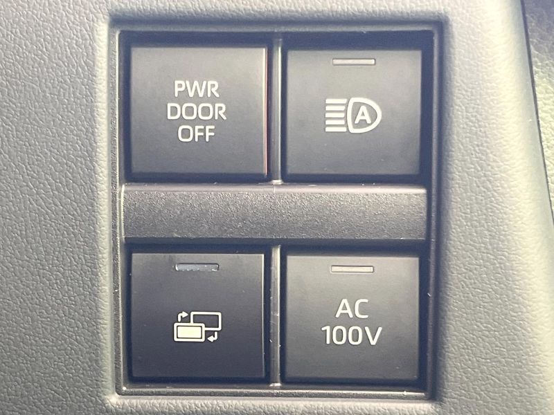 2024 Toyota Vellfire Hybrid 6AA-AAHH40W (UW-6a9f7b1e35695)[18]