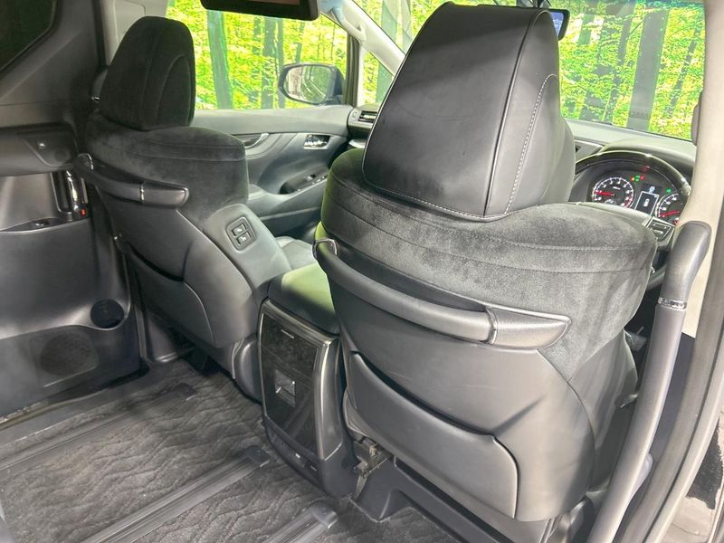 2015 Toyota Vellfire DBA-AGH30W (UW-6a9f7b2c8350b)[24]