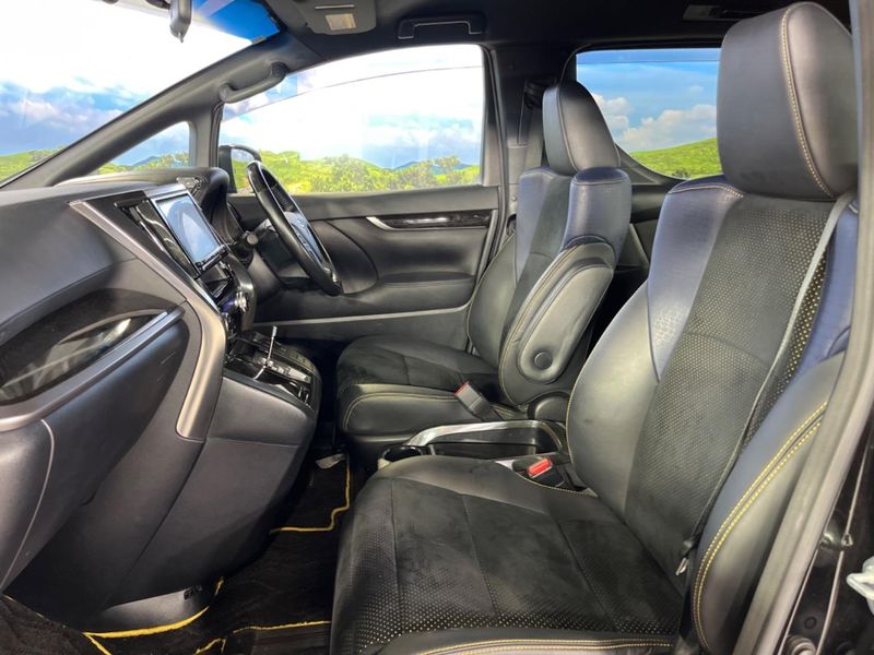 2017 Toyota Vellfire DBA-AGH30W (UW-6a9f7b300ba81)[14]