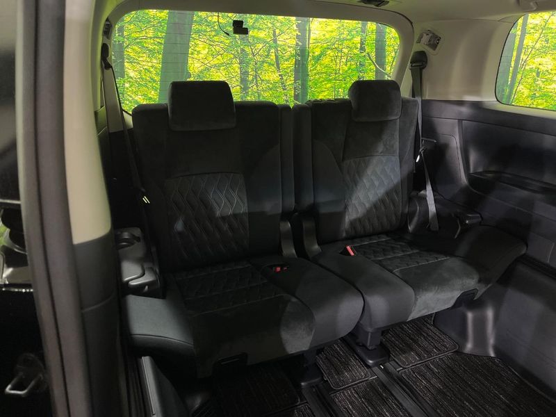 2021 Toyota Alphard 3BA-AGH30W (UW-6a9f7b3c09d6e)[25]