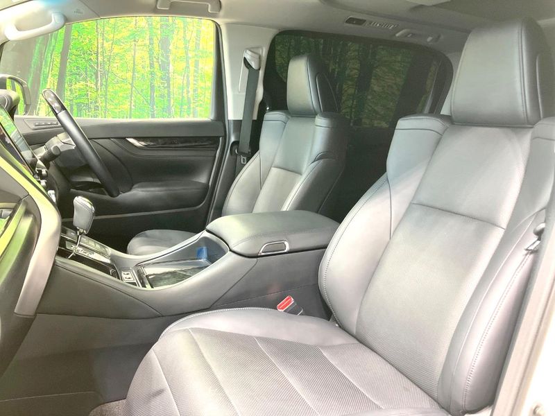 2023 Toyota Alphard 3BA-AGH30W (UW-6a9f7b4032906)[21]