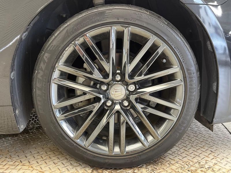2017 Toyota Crown Hybrid DAA-AWS210 (UW-6a9f7b60349e5)[14]