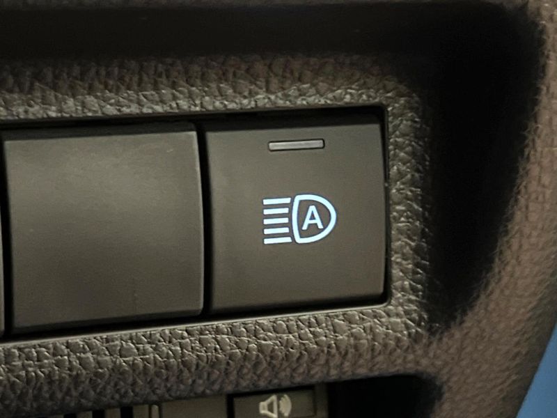 2022 Toyota RAV4 6AA-AXAH54 (UW-6a9f7b61e1176)[25]