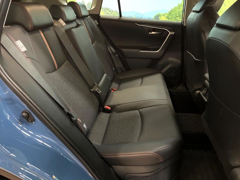 2022 Toyota RAV4 6AA-AXAH54 (UW-6a9f7b61e1176)[17]