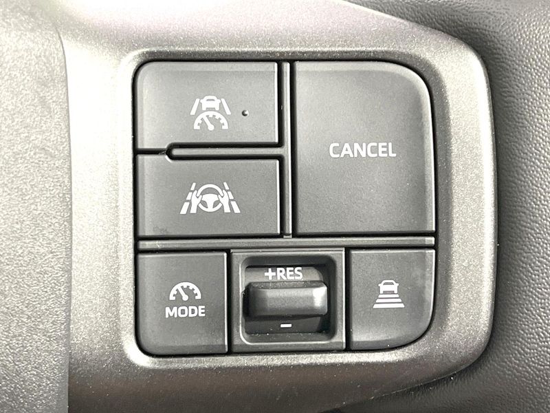 2026 Toyota RAV4 6AA-AXAN64 (UW-6a9f7b66c5be9)[27]