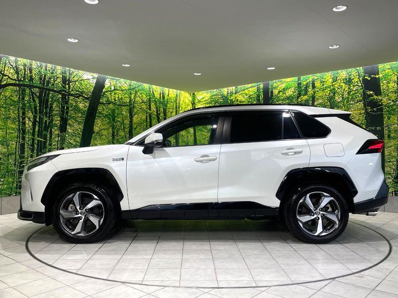 2022 Toyota RAV4 PHV 6LA-AXAP54 (UW-6a9f7b69f3a84)[8]