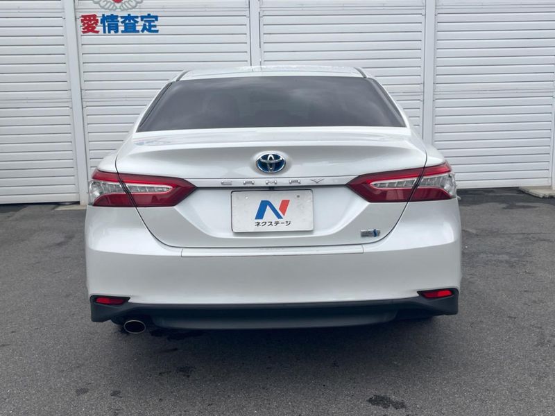2017 Toyota Camry DAA-AXVH70 (UW-6a9f7b77dba74)[9]