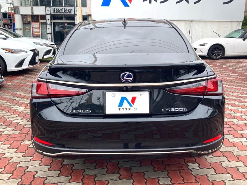 2022 Lexus ES 6AA-AXZH11 (UW-6a9f7b7a4ec58)[4]
