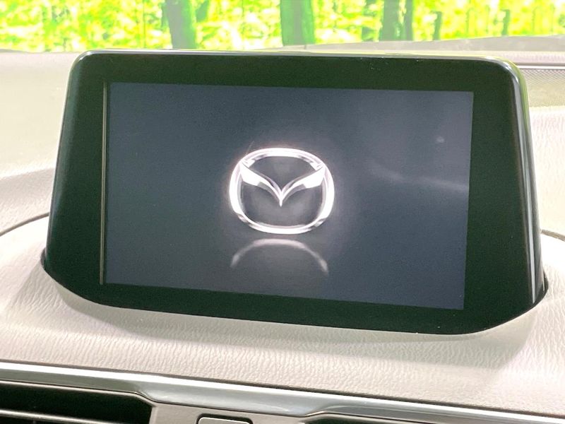 2017 Mazda Axela Sports LDA-BMLFS (UW-6a9f7bc7b54dc)[18]