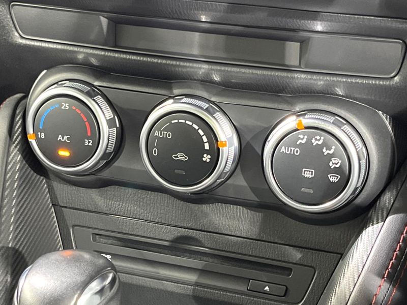 2015 Mazda Demio LDA-DJ5FS (UW-6a9f7be34274c)[25]