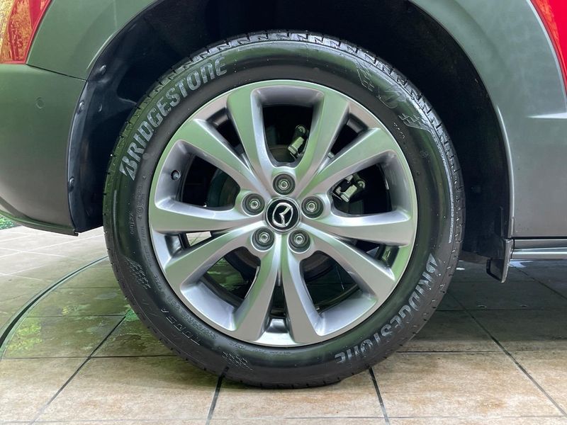 2019 Mazda CX-30 5BA-DMEP (UW-6a9f7bed3024a)[7]