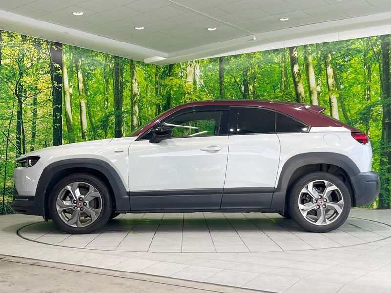 2021 Mazda MX-30 5AA-DREJ3P (UW-6a9f7bf0cebcf)[5]