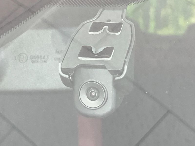 2021 Mazda MX-30 5AA-DREJ3P (UW-6a9f7bf0cebcf)[13]
