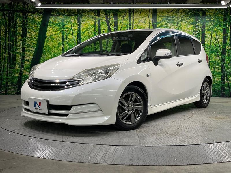 2013 Nissan Note DBA-E12 (UW-6a9f7bf238030)[0]