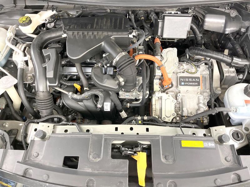 2021 Nissan Note 6AA-E13 (UW-6a9f7bf79af62)[4]