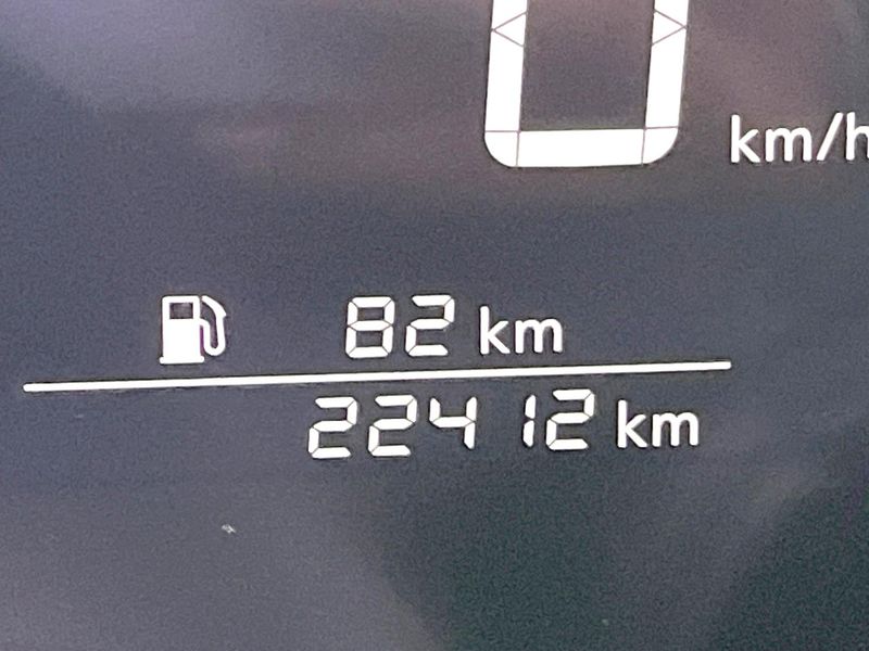 2021 Nissan Note 6AA-E13 (UW-6a9f7bf79af62)[2]