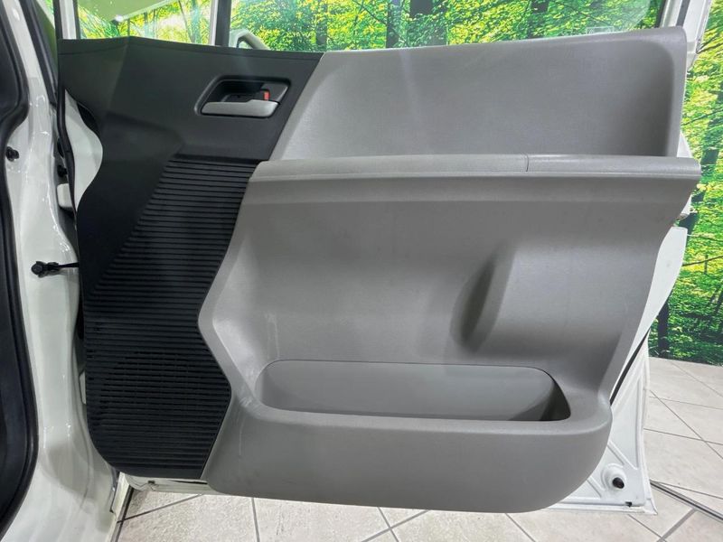 2010 Honda Freed DBA-GB3 (UW-6a9f7c0c10c18)[29]